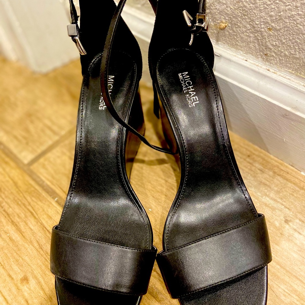 Black leather Michael Kors black wedge/ platform sandals